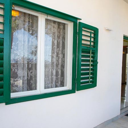 Apartment Nola Podgora Ruang foto