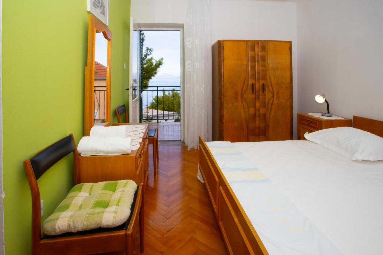 Apartment Nola Podgora Bagian luar foto