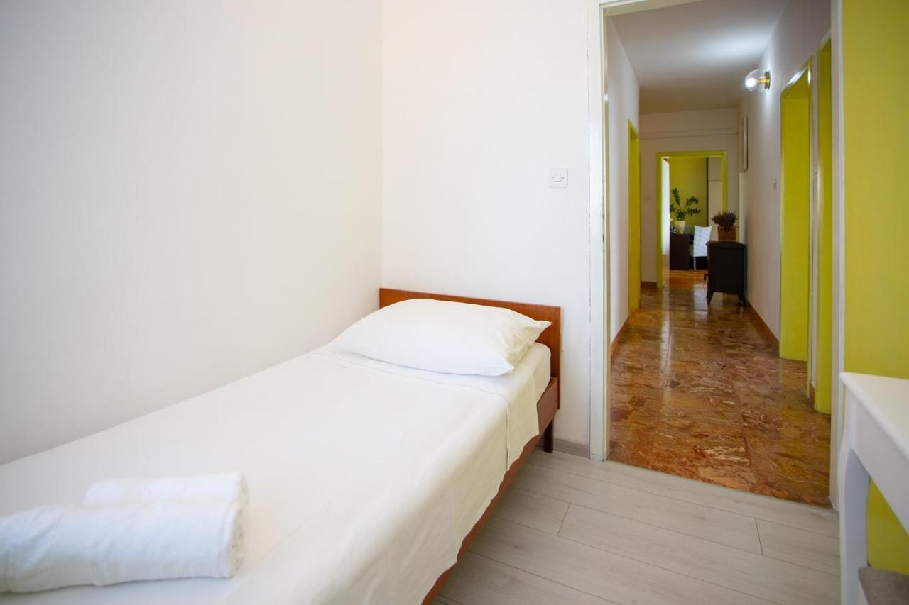 Apartment Nola Podgora Bagian luar foto
